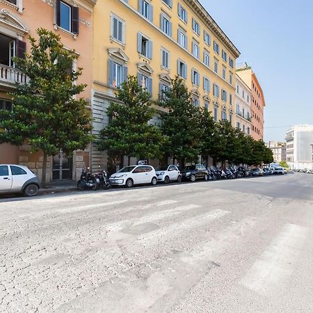 Lovely And Modern Flat Near The Colosseum Rom Eksteriør billede