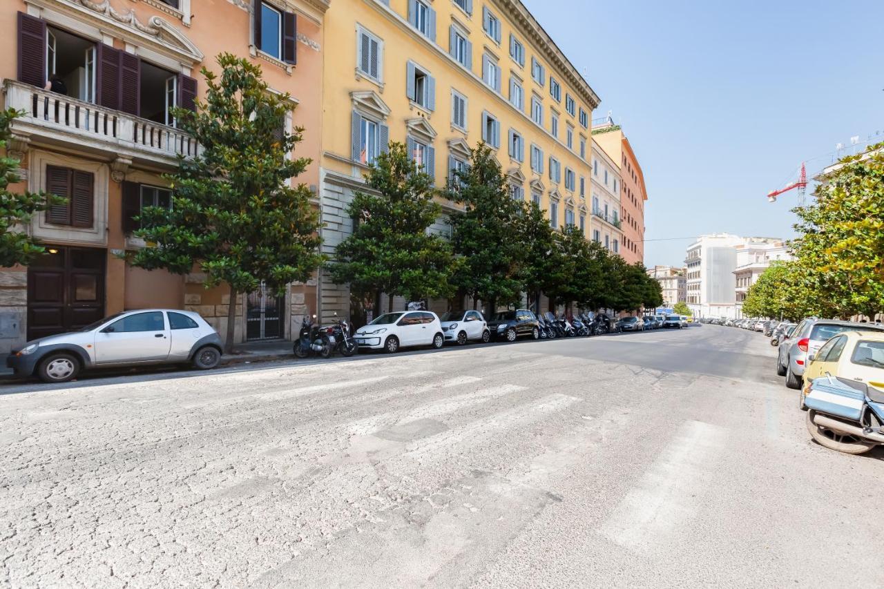 Lovely And Modern Flat Near The Colosseum Rom Eksteriør billede