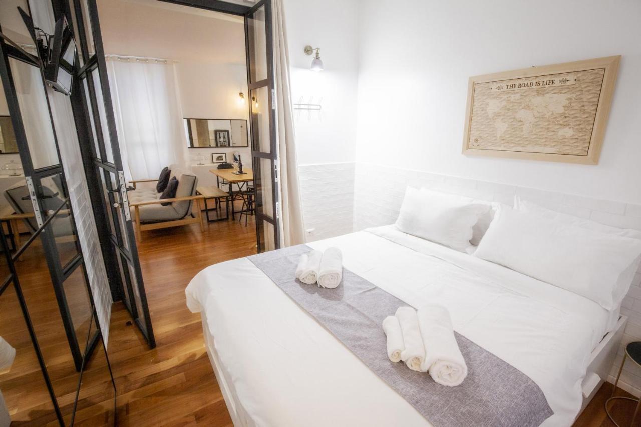 Lovely And Modern Flat Near The Colosseum Rom Eksteriør billede